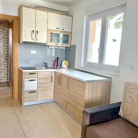 Martina Apartment Baska Voda