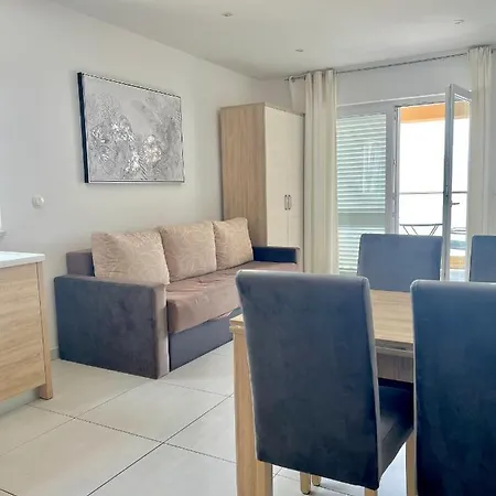 Martina Apartament Baška Voda